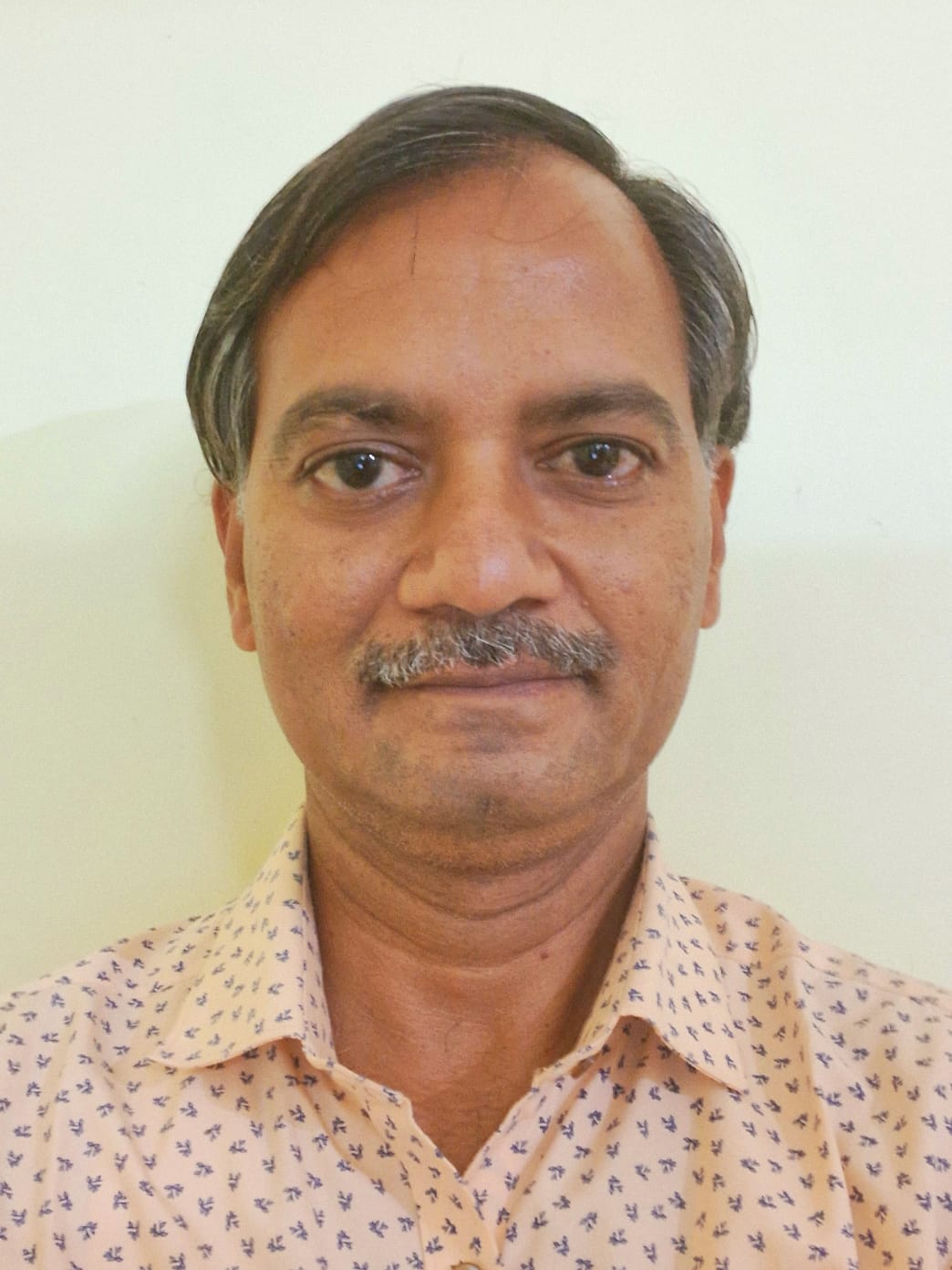 Dr R Raja